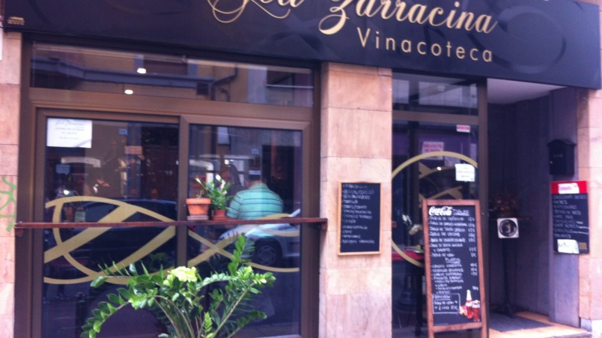 Vinacoteca Geli Zerracina, un clásico para tomar algo en Xixón